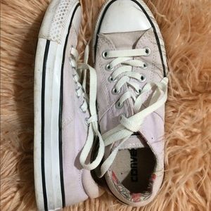 Light pink Converse